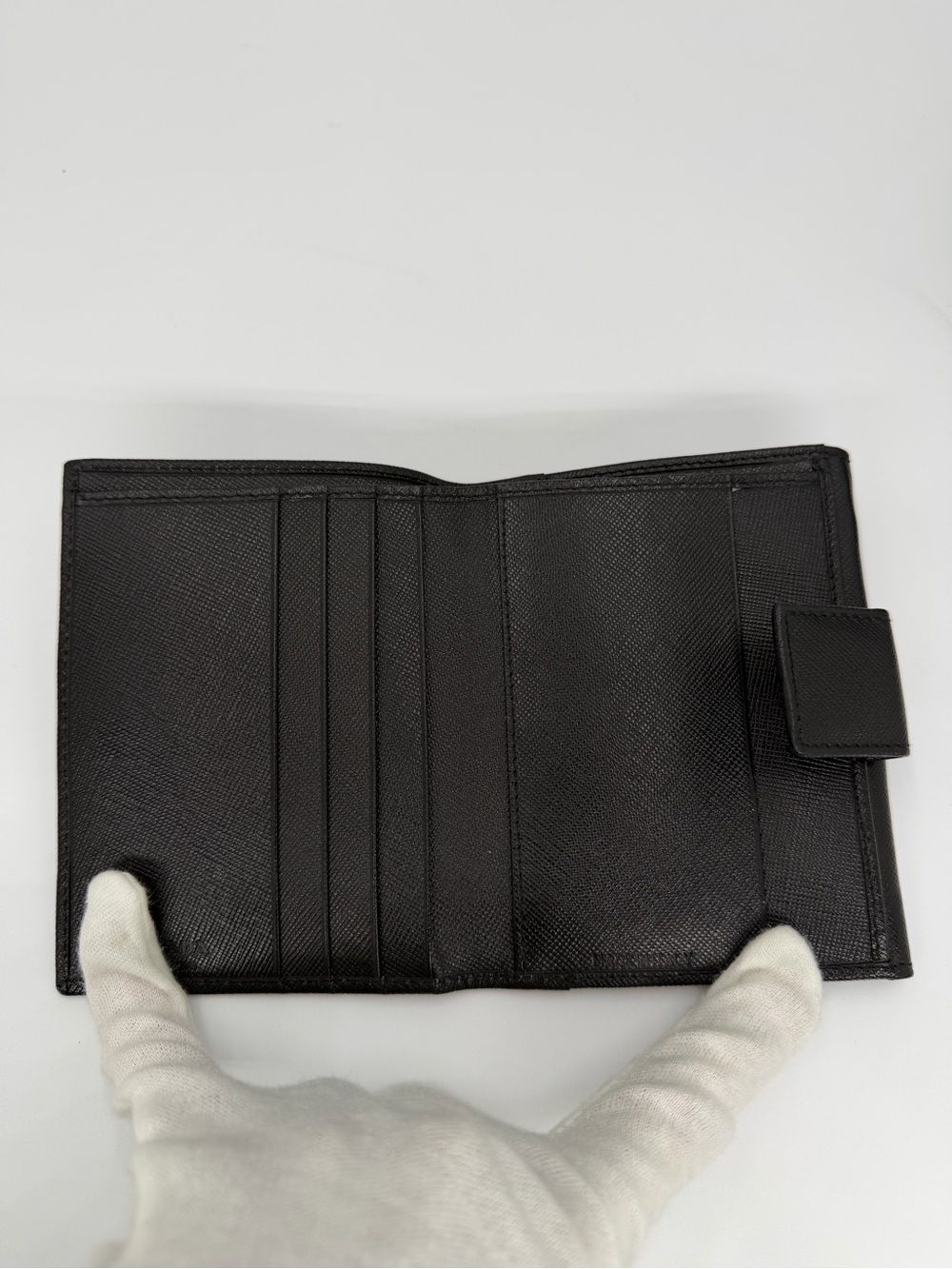 Prada Black Saffiano Leather Compact Wallet with Gold Logo New In Box w/COA - Picture 10 of 14